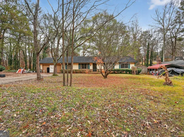 4579 Tudor Castle Dr, Decatur, GA 30035
