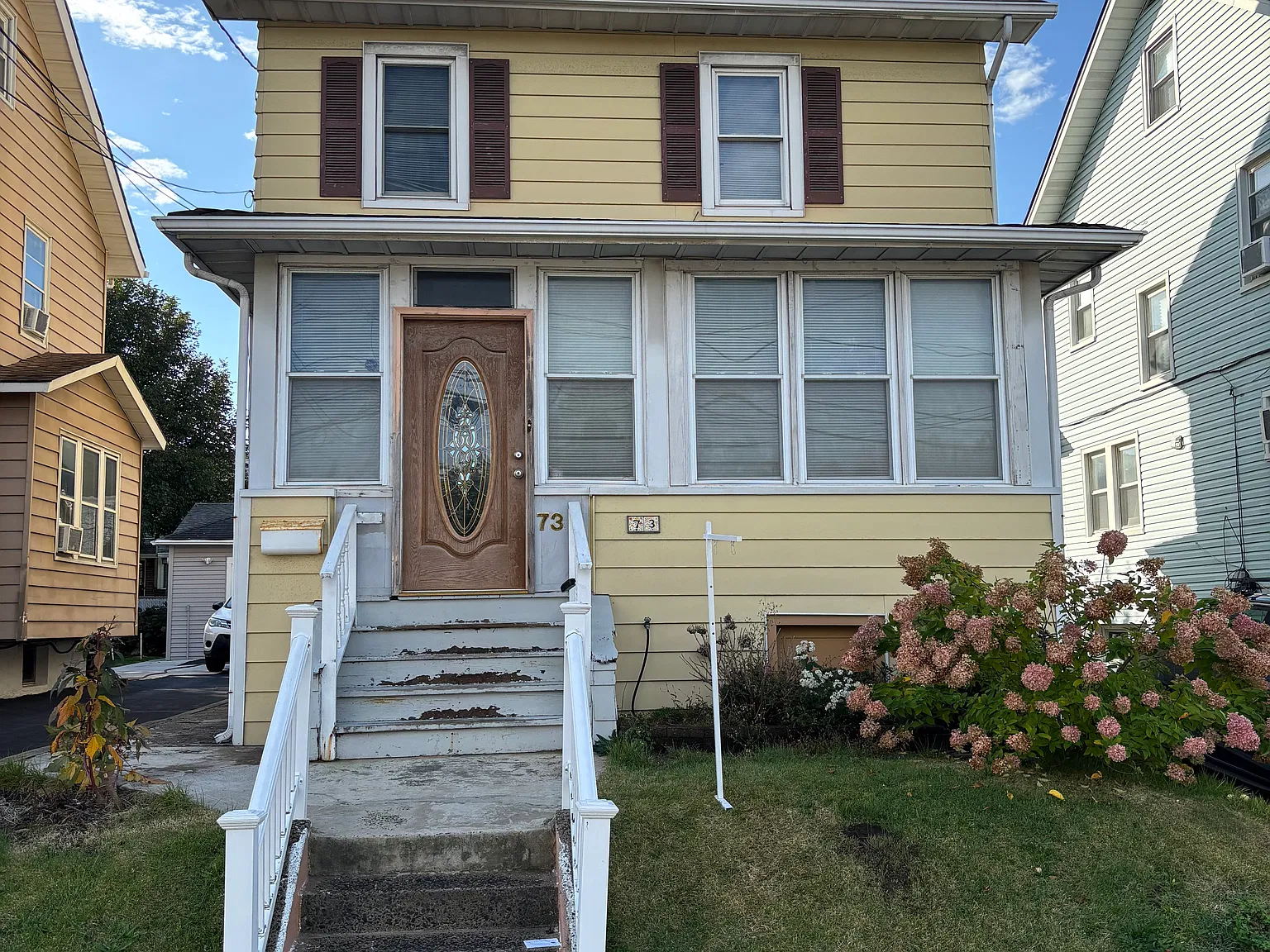 4 bed, $4,000 — Photo 1