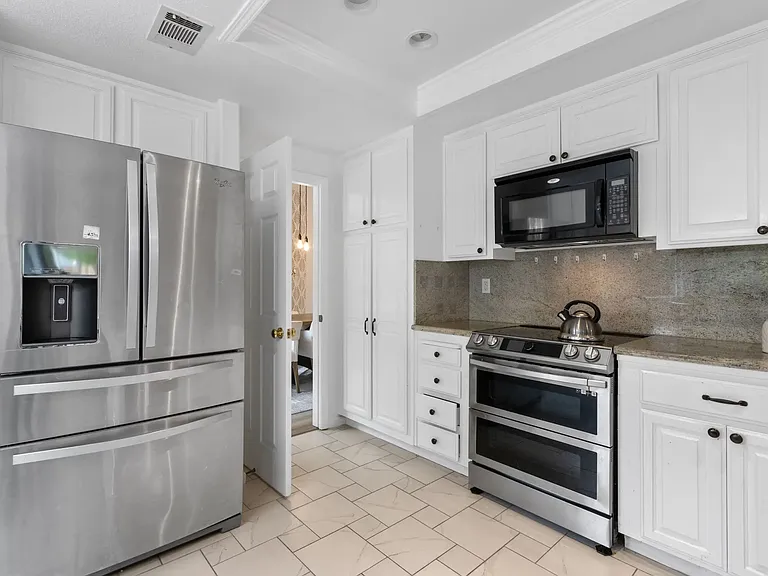 66 Edgegate Ct — Photo 12