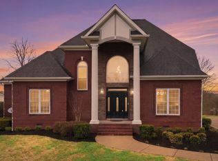 102 Briana Rd, Lebanon, TN 37087