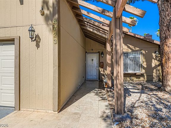 4th image of 4723 Desert Vista Rd