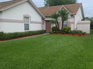 5710 Parkview Lake Dr, Orlando, FL 32821