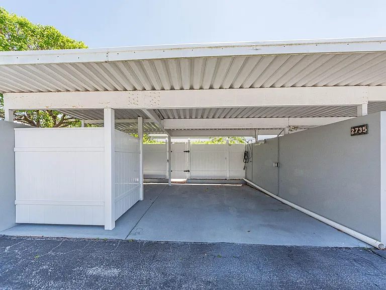 2735 Ocean Dr #A-18 — Photo 25