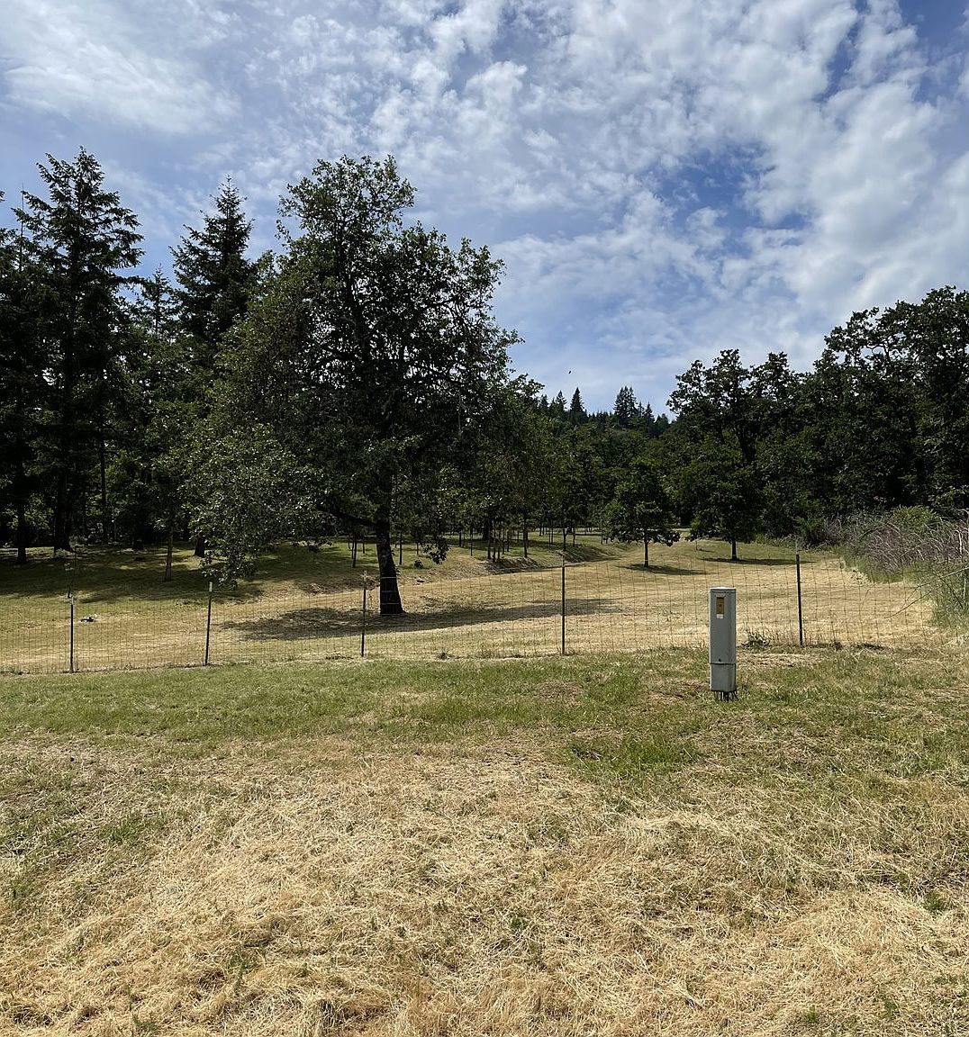 Lower Crest Rd, Yoncalla, OR 97499 MLS 23042972 Zillow