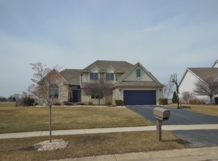 1112 Westridge Dr, Waterville, OH 43566