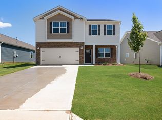 930 Pineland Dr, Woodruff, SC 29388