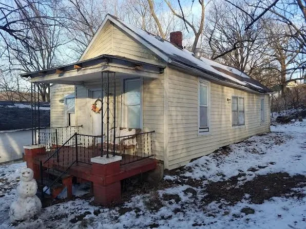 5411 Miami St, Saint Joseph, MO 64504