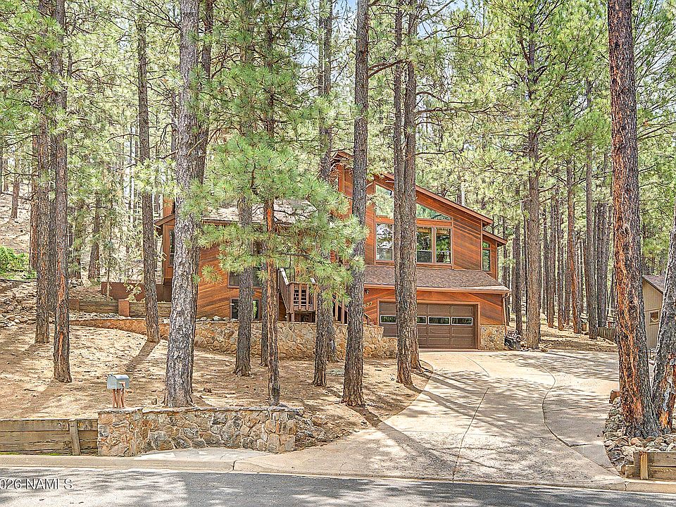 1st image of 3027 W Foothills Way