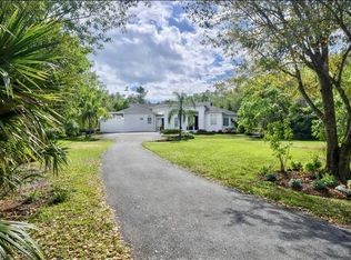 4340 Golden Gate BLVD E, NAPLES, FL 34120