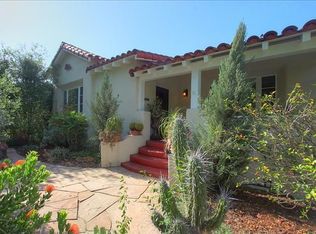 1975 Galbreth Rd, Pasadena, CA 91104