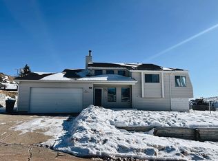 237 Grandview Cir, Evanston, WY 82930