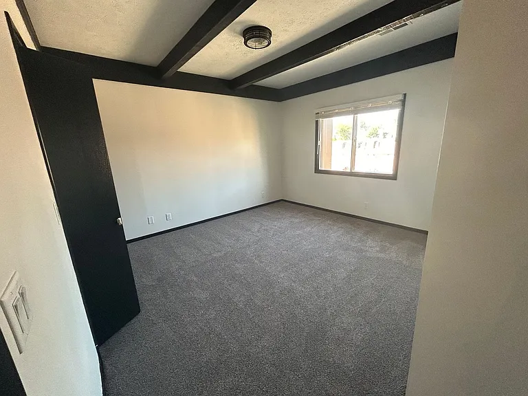 Briggs Point — Photo 167
