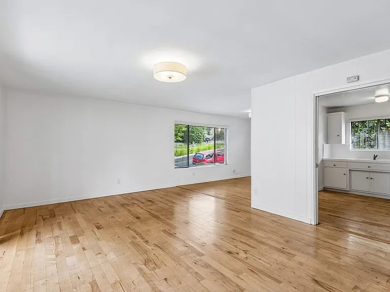 1314 Maltman Ave — Photo 18