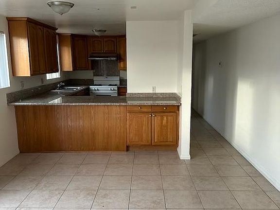 2nd image of 601 Dewey Ave Floor 2