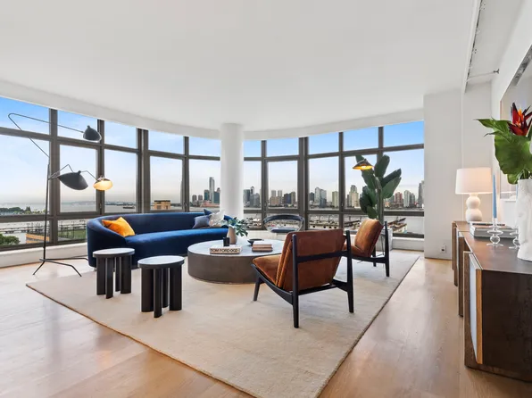 1 Morton Square image 1 of 17