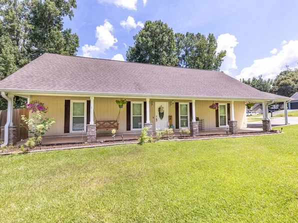 11 Lee Road 509, Phenix City, AL 36870