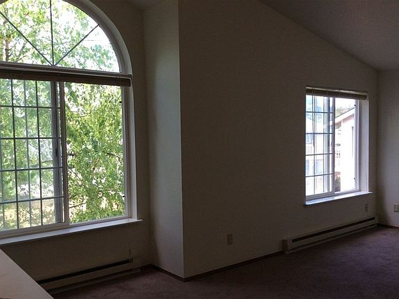 4th image of 5670 Eagle Pkwy APT 1