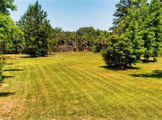 1143 River Oaks Rd, Brunswick, GA 31523