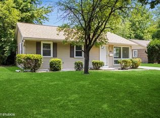 1410 Holly Hill Dr, Champaign, IL 61821