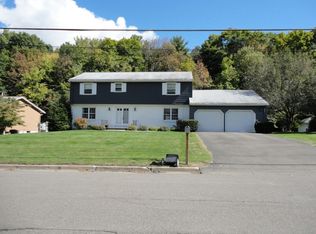 613 Midvale Rd, Vestal, NY 13850