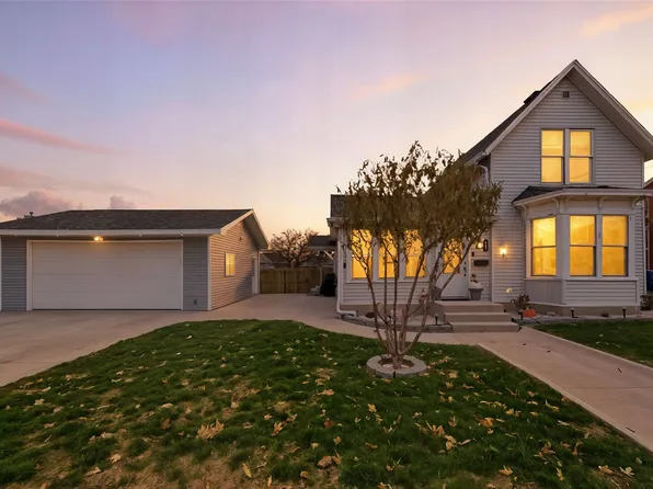 907 W State St, Marshalltown, IA 50158