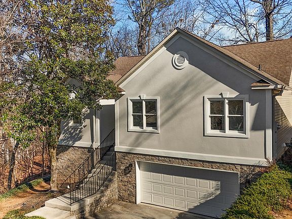 2nd image of 1100 Ferncliff Way