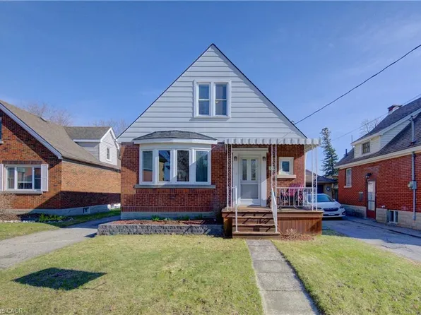 329 Guelph St, Kitchener, ON N2H 5X2