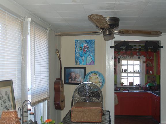 4th image of 354 N Oakland Ave