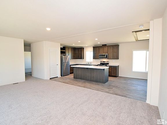 3rd image of 5915 Warpath Dr