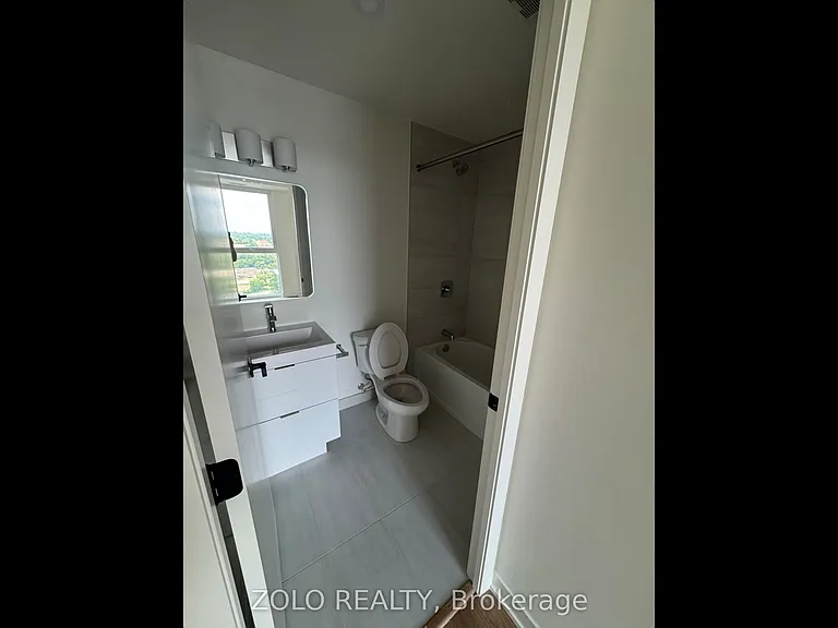 33 Erie Ave #1608 — Photo 6