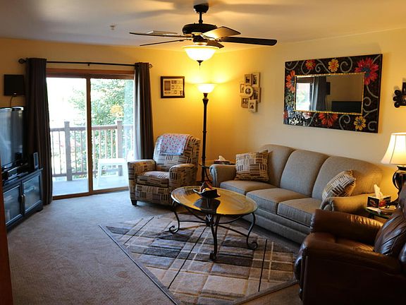 3rd image of 14 Copeland Ave APT 106