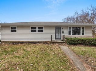 106 S Cottage Grove Ave, Urbana, IL 61802