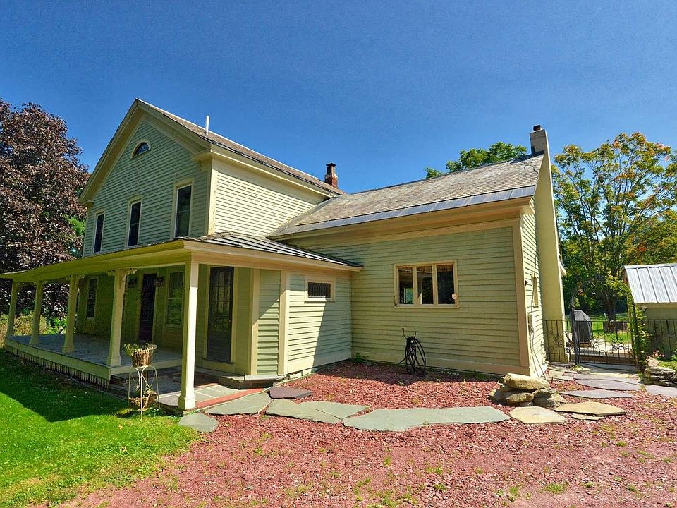 1st image of 679 Rupert Hill Road