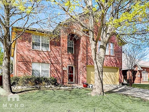 3rd image of 9316 Bedford Ln