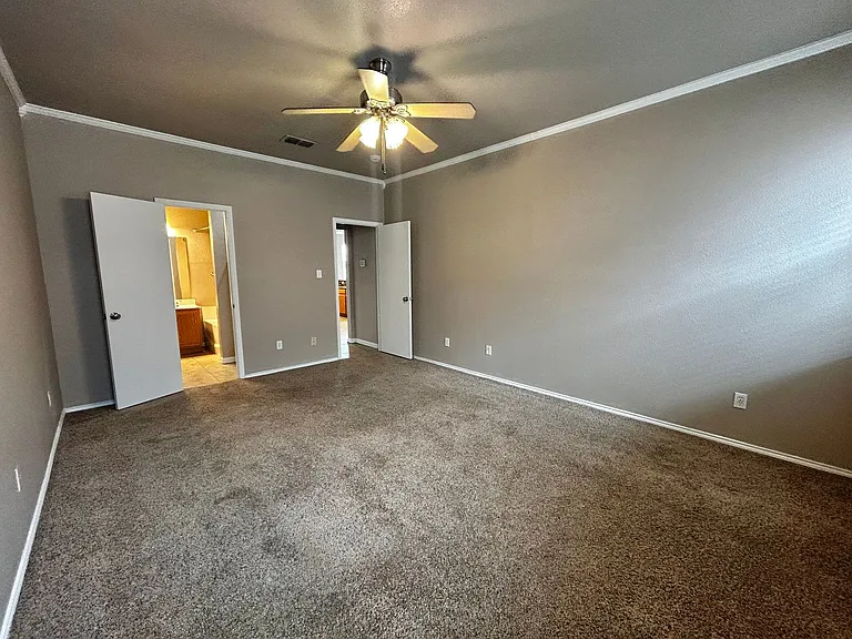 8640 Rainy Lake Dr — Photo 12