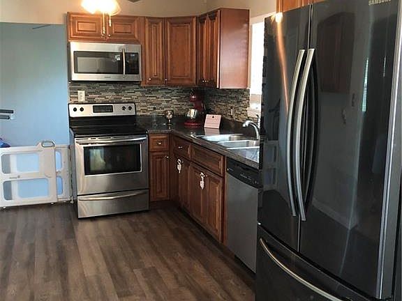 2nd image of 3012 Ole Towne Ln