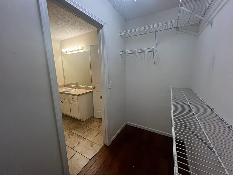 14163 River Point Cir — Photo 11