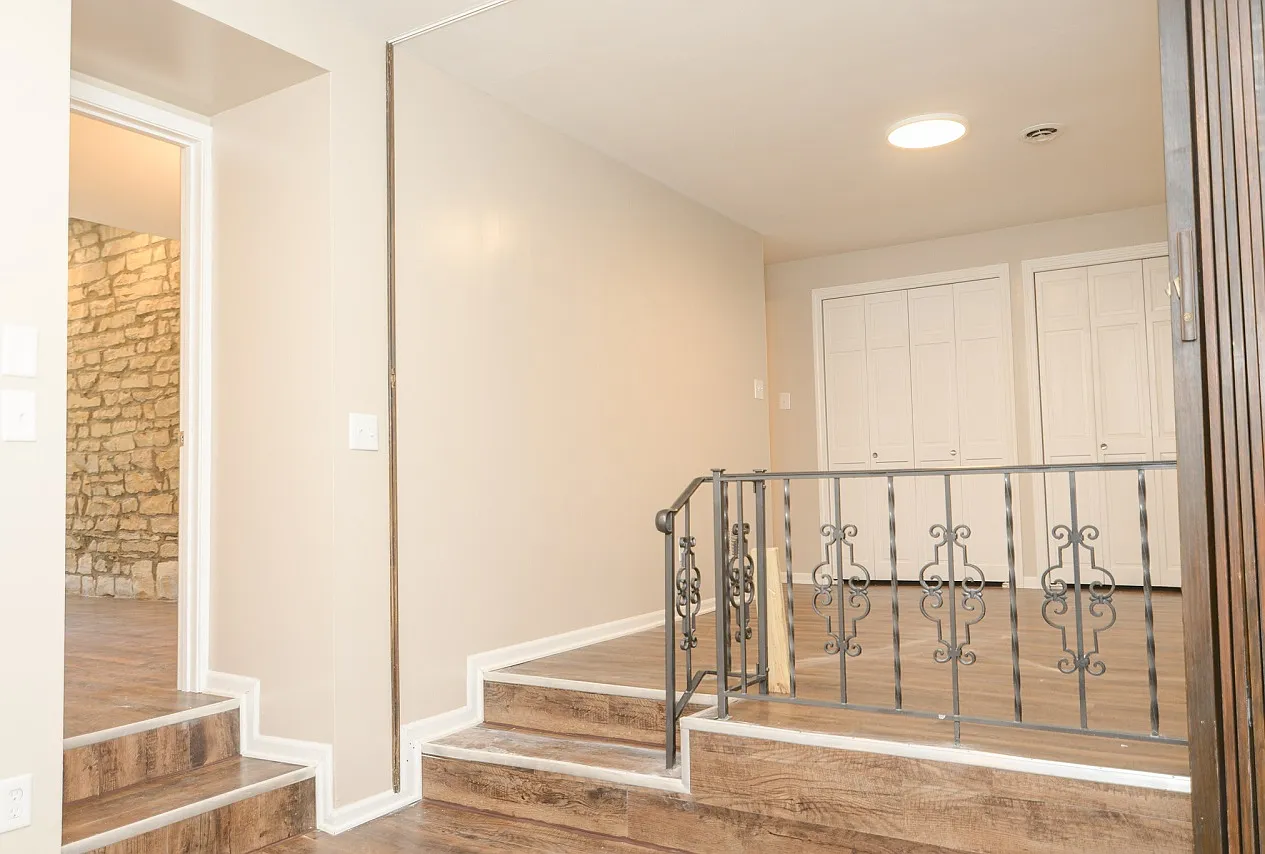 611 East Capitol Avenue - T1 — Photo 3
