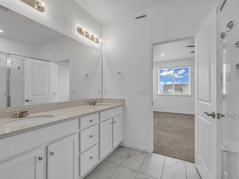 18152 Caffey Dr — Photo 14