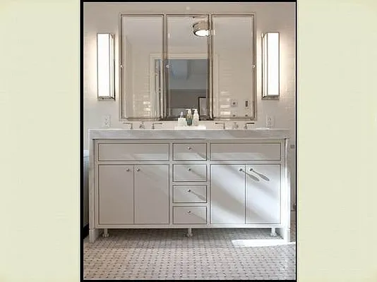 Sold by Stribling | media 31