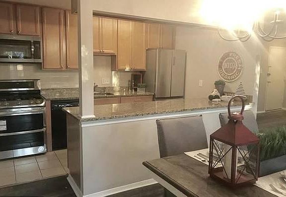 2nd image of 8004 Chanute Pl