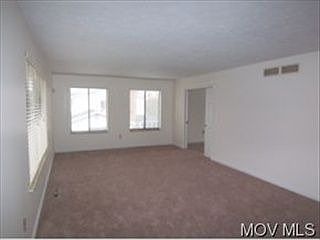 1st image of 111 Wedgewood Dr