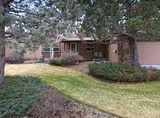 1045 SE Black Ridge Pl, Bend, OR 97702