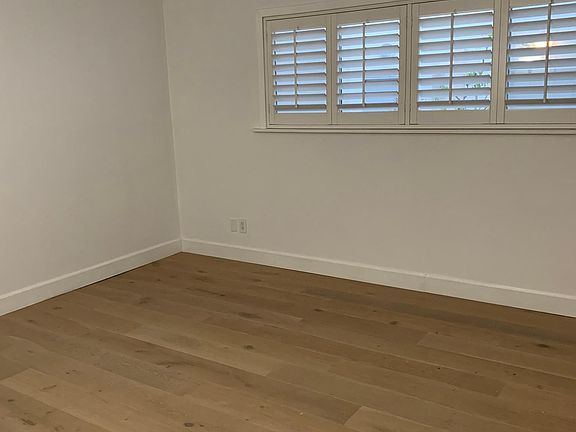 4th image of 1840 Camden Ave APT 102