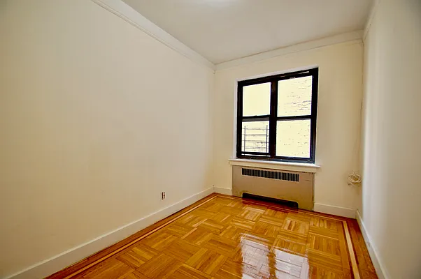 Rented by Bohemia Realty Group | media 8