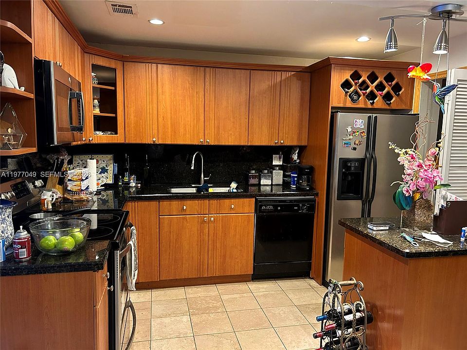 1st image of 11219 SW 33rd St