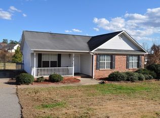 413 Piper Ct, Boiling Springs, SC 29316