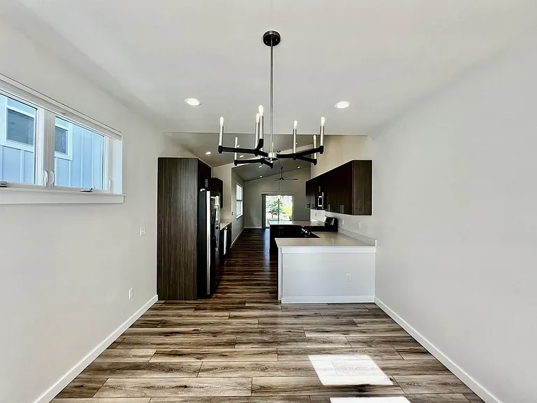 5526 Leiden Ln — Photo 8