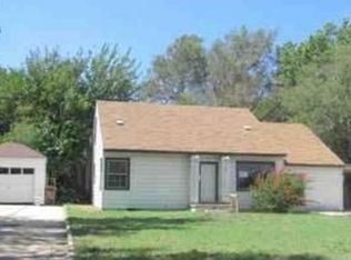 1307 Hillcrest Dr, Woodward, OK 73801