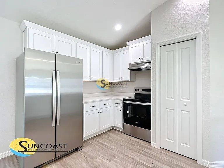 9337 Bahia Rd — Photo 8